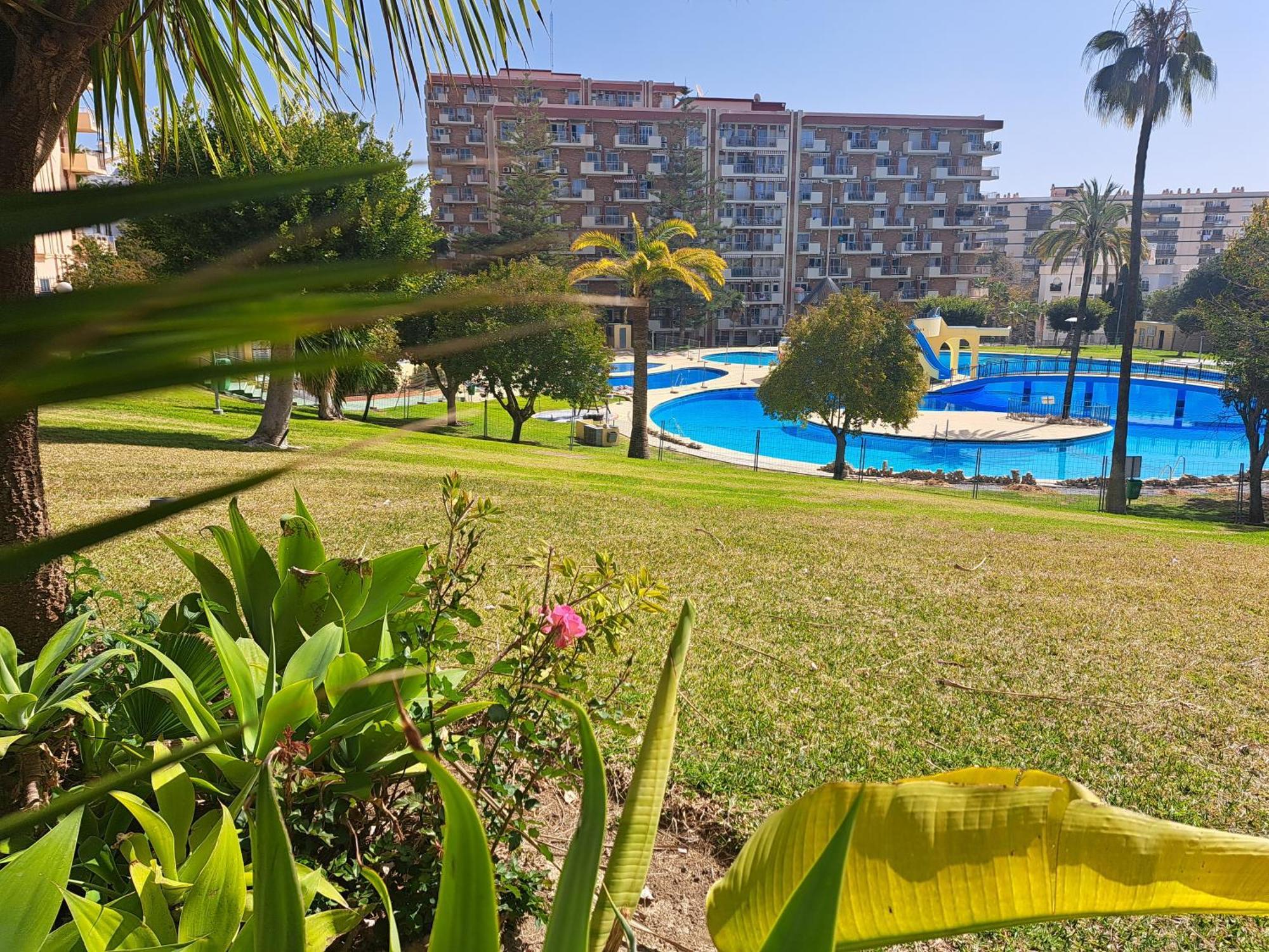 Minerva 1-Bedroom Close To The Beach Park Etc Бенальмадена Экстерьер фото